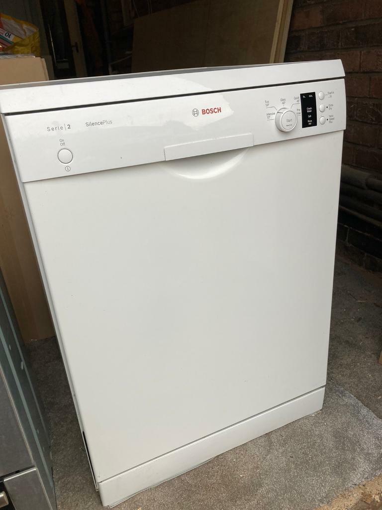 bosch sms25ew00g freestanding dishwasher